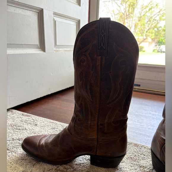 Ariat Brown Leather Cowboy Boots - Picture 6 of 11